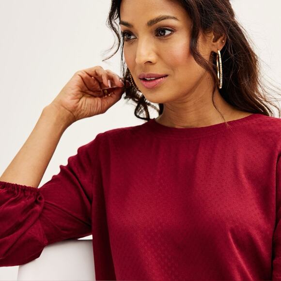 Women's Croft & Barrow Simple Blouse Maroon Red Dark Red Wine Merlot Size XL - Picture 3 of 11